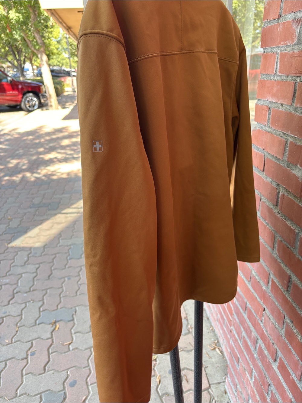 Swiss Tech Men's Tan Softshell Zip Jacket - Picture 5 of 6